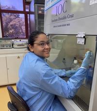 Jéssica Brandão Dos Santos - VALIDATE's 1,000th member working at her lab in FIOCRUZ