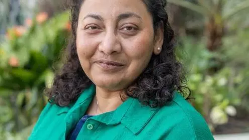 Tuhina's professional headshot taken by the official photographer at the VALIDATE Annual Meeting 2025