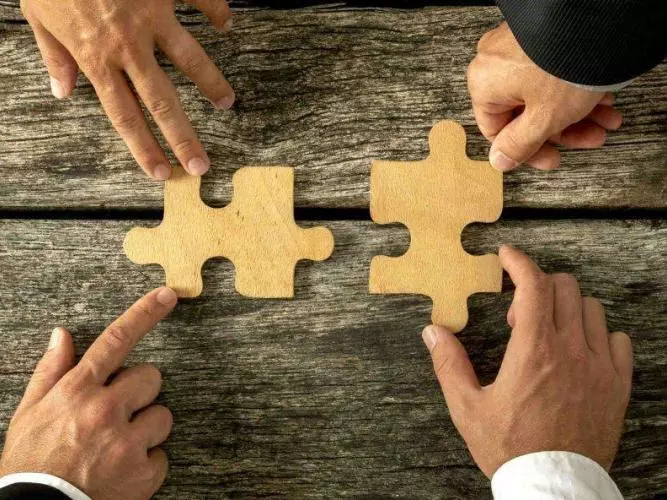 Teamwork Problem Solving