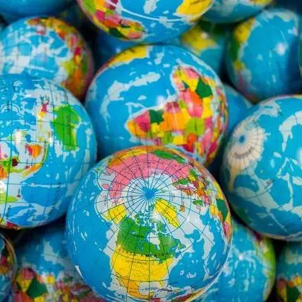 Inflatable globes